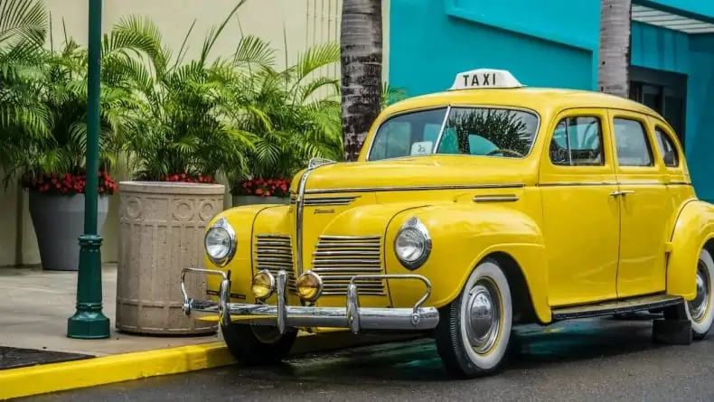 delhi to manali taxi booking