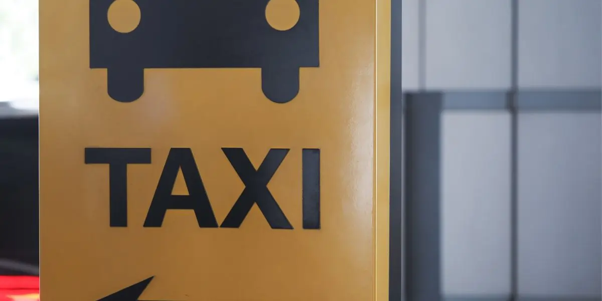 Manali to Delhi Airport Taxi Service One Way