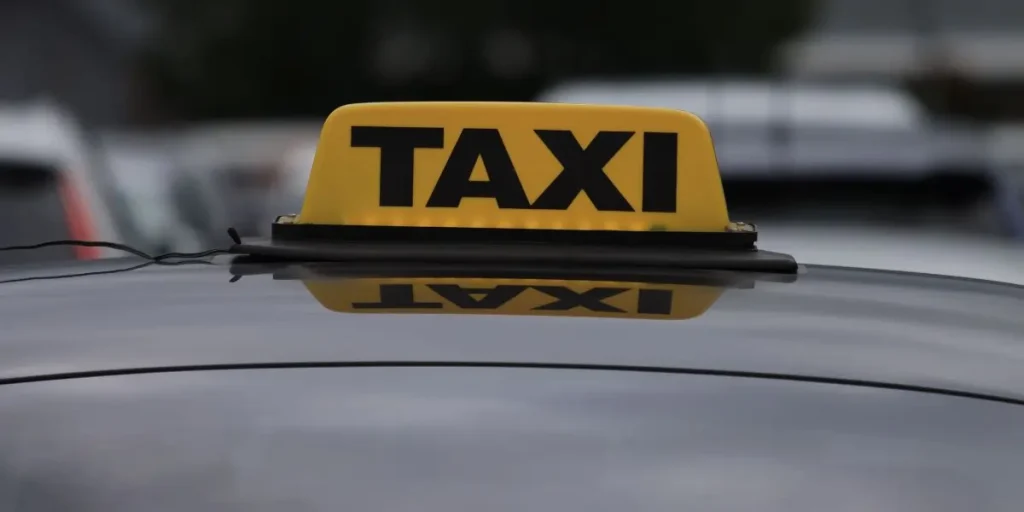 taxi from chandigarh to manali for 5 days​